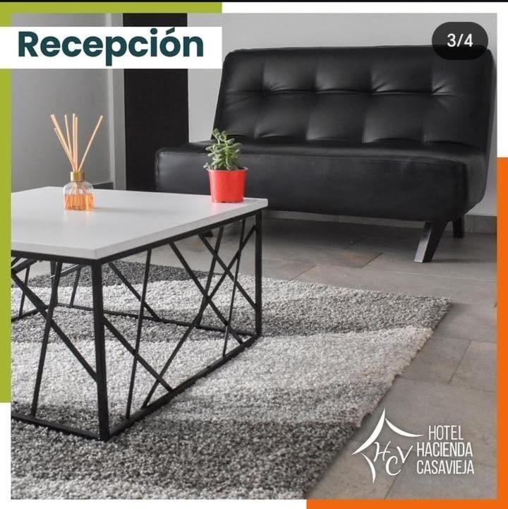 Hotel Hacienda Casa Vieja 通哈 外观 照片
